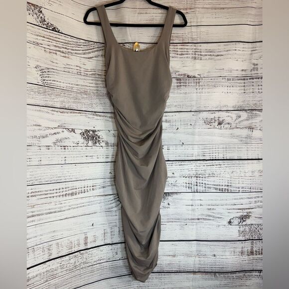 Twenty Montreal Dress Size Medium Midi ruched gray bodycon Jersey tank taupe - Picture 4 of 11